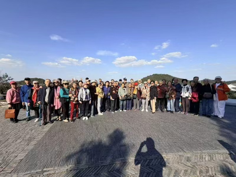 重阳敬老情意浓 | 和城养老携长者共度暖心佳节